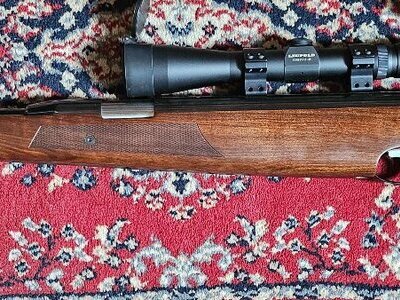 Air Arms TX200 Left Hand Walnut + Leupold Scope .22