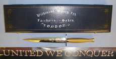 MINT**Cased, Limited Edition Blade 406 Of 500, WW2 Commemorative Wilkinson Sword Fairbairn Sykes 3rd Pattern FS Fighting Knife \'United We Conquer 1940-1945\' With Etched Blade & Factory Commissioned Durham Light Infantry Regiment Badge. Sn 21321 Knive