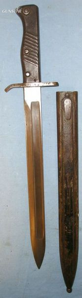 Imperial German M88/98 All Steel Construction Ersatz Bayonet & Steel Scabbard. Bayonet