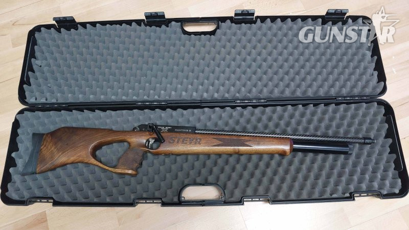 Steyr H5 A with walnut stock + UTG Accushot optics .177 in 