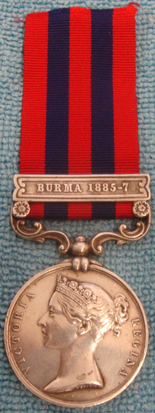 Antique & Militaria in 