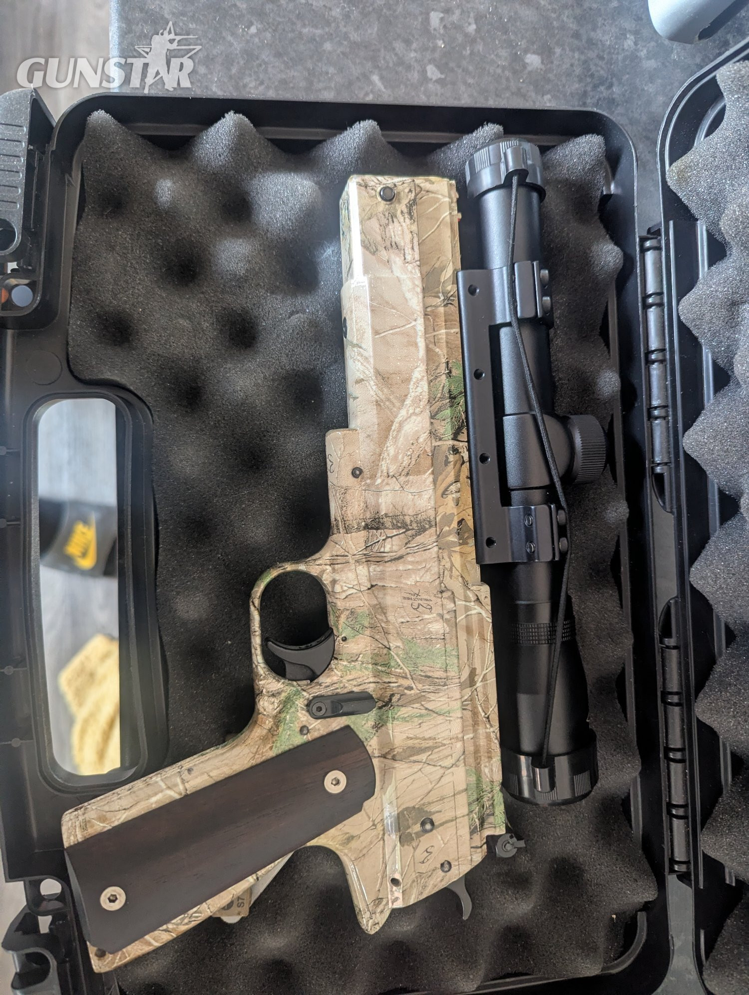 Smith & Wesson Realtree  .22