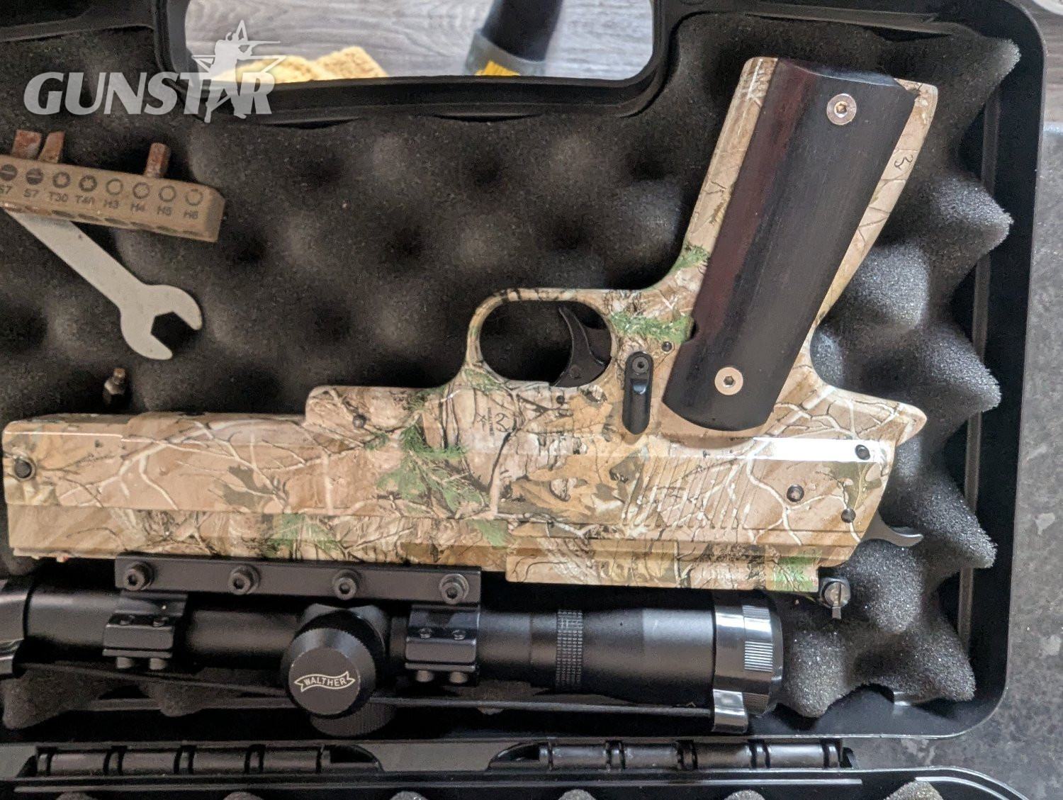 Smith & Wesson Realtree  .22 - {CATEGORY}