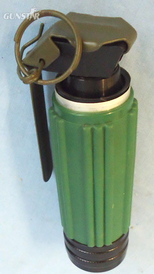 Czech P1A6 flash-bang hand stun grenade Inert Mint Unfired Czech P1A6 flash-bang hand stun grenade Antique & Militaria