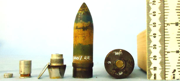 INERT DEACTIVATED. Unfired WW2 German Kriegsmarine U-Boat WW2 German 20 mm Flak  INERT DEACTIVATED. Unfired WW2 German Kriegsmarine U-Boat WW2 German 20 mm Flak  Antique & Militaria
