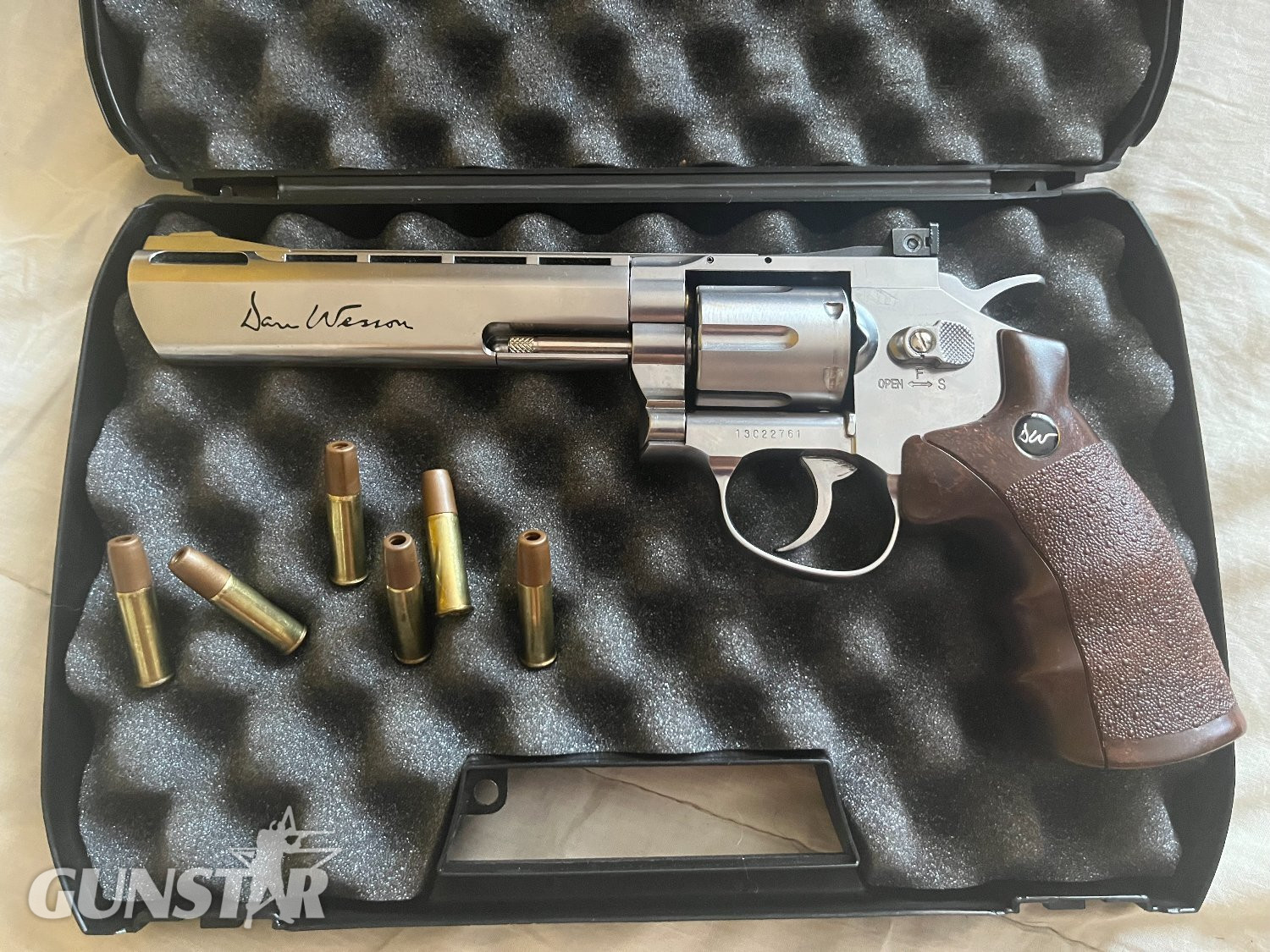 ASG (ActionSportGames) dan wesson 6" revolver 4.5mm 