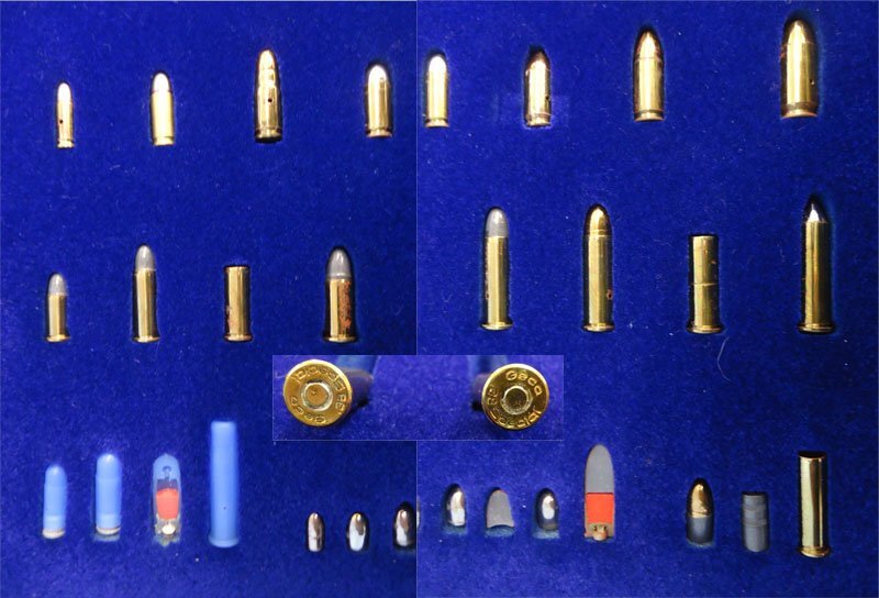 DEACTIVATED INERT Original, Unfired, Factory, Dynamit Nobel Pistol Ammunition Display Case with Rounds. - O 2284 DEACTIVATED INERT Original, Unfired, Factory, Dynamit Nobel Pistol Ammunition Display Case with Rounds. - O 2284 Various Other Ammunition