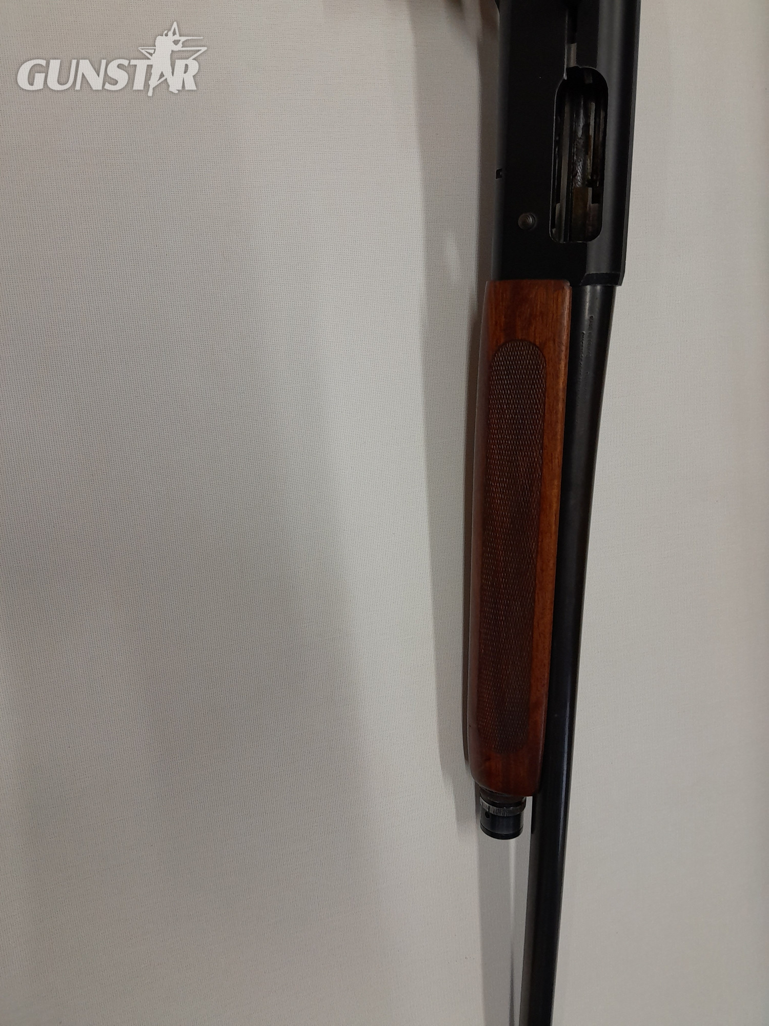 Fusil semi auto Semi-Auto 12 Bore/gauge - {CATEGORY}