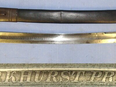 RARE**PARKHURST PRISON **Victorian British Parker Field & Sons London Parkhurst Prison (Isle of Wight) Prison Guard’s Hanger Sidearm Short Sword With Etched Blade ‘Parkhurst Prison’ & Scabbard. ED 3026 Sword