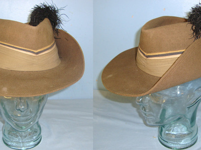WW2 1945 North Africa Campaign British Officer’s Slouch Bush Hat By Harritz Hat Factory South Africa With Royal Army Service Corps (RASC) Divisional/ Formation Patch, Ostrich Feather Plume & Pagri Headband. Sn 21363  Clothing