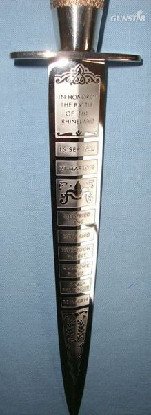 MINT Boxed & Cased Limited Edition No.75 of 2,500 Commemorative 2nd Pattern FS F Knive