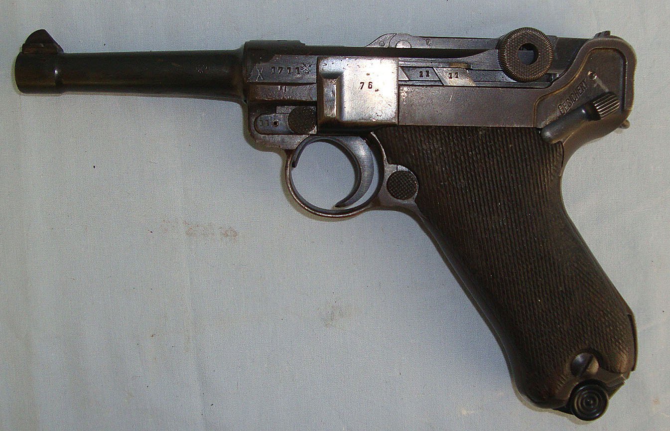  WW2 Era 1937 Dated Nazi German Officer's Mauser 'S/42' Code Luger PO8 9mm Parabellum Calibre Semi Auto Pistol**MOVING PARTS UK/EU 2026 DEACTIVATION**Sn 23641 luger None Semi Auto