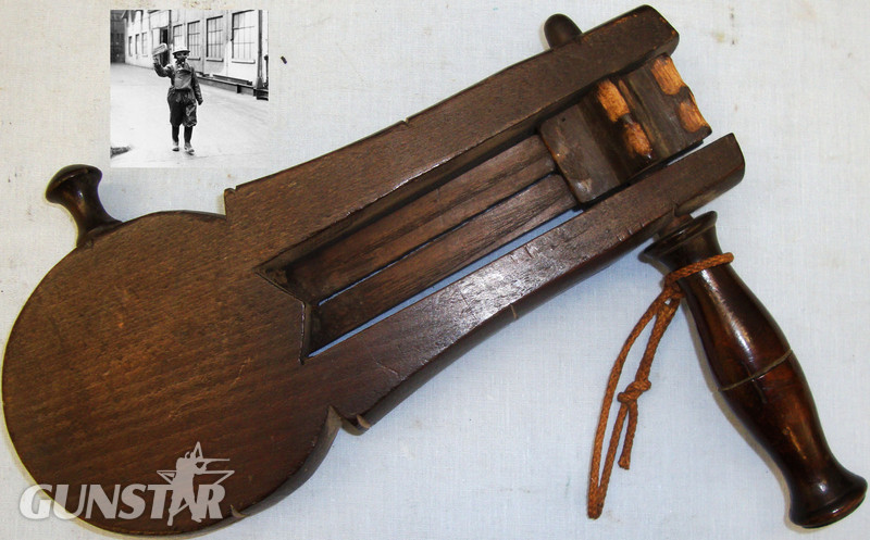 WWI Gas Alarm Rattle. MISC 896. WWI Gas Alarm Rattle. MISC 896. Other Accessory in 