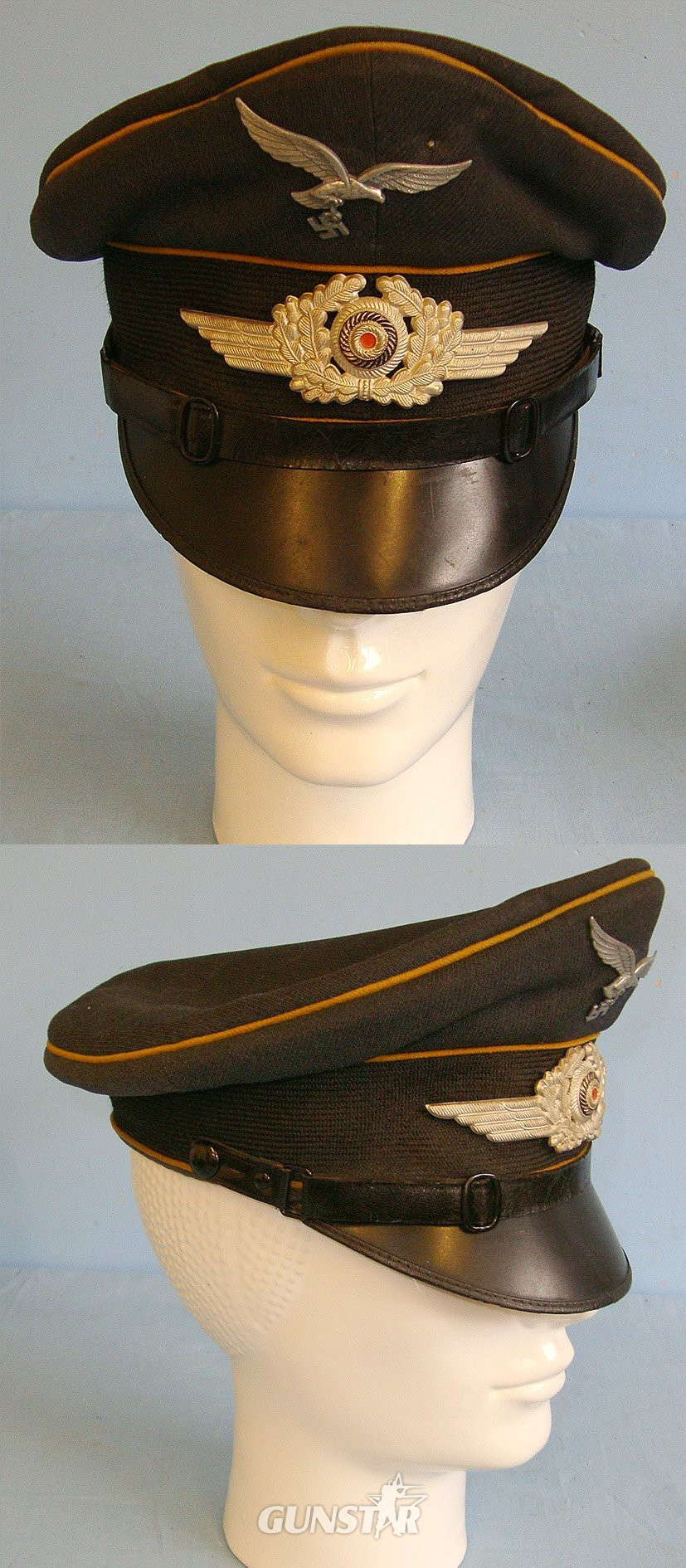 Antique & Militaria in 
