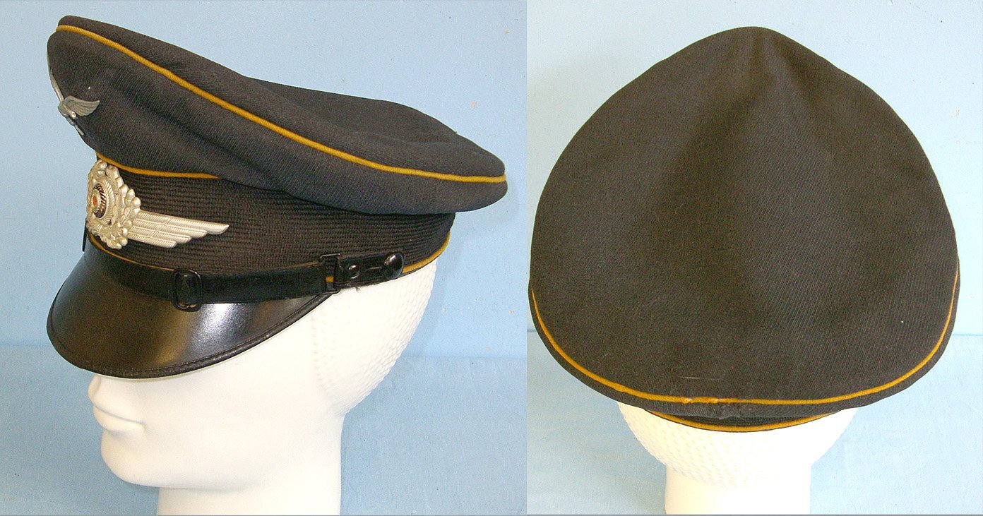  Antique & Militaria
