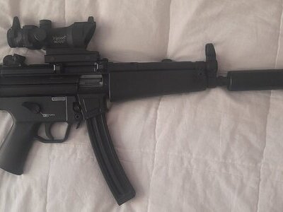 Heckler & Koch MP5 A5 Semi-Auto .22 Long Rifle (.22 LR) Rifle
