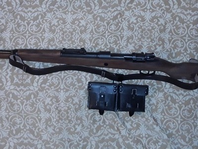 Denix GERMAN KAR 98 WITH SLING AND POUCHES NICELY AGED - Non-firing