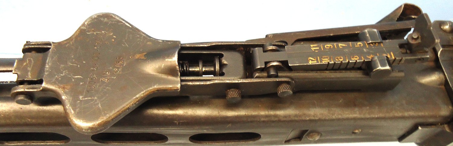 {CATEGORY} - Rare, Variant, German, MG42 (Rheinmetall MG42/58) (Early Production). 7.62x51 Machine Gun and Sling. ** OLD SPEC** 1996 UK DEACTIVATION CERTIFICATED** D 5989 Various Machine Gun in 