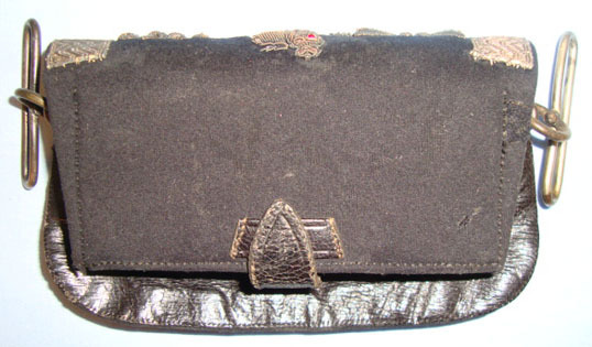 Victorian East Yorks Volunteer Artillery Officer's Silver Bullion Shoulder Belt  East Yorks Volunteer Artillery Officer's Silver Bullion Shoulder Belt Pouch. Other Accessory