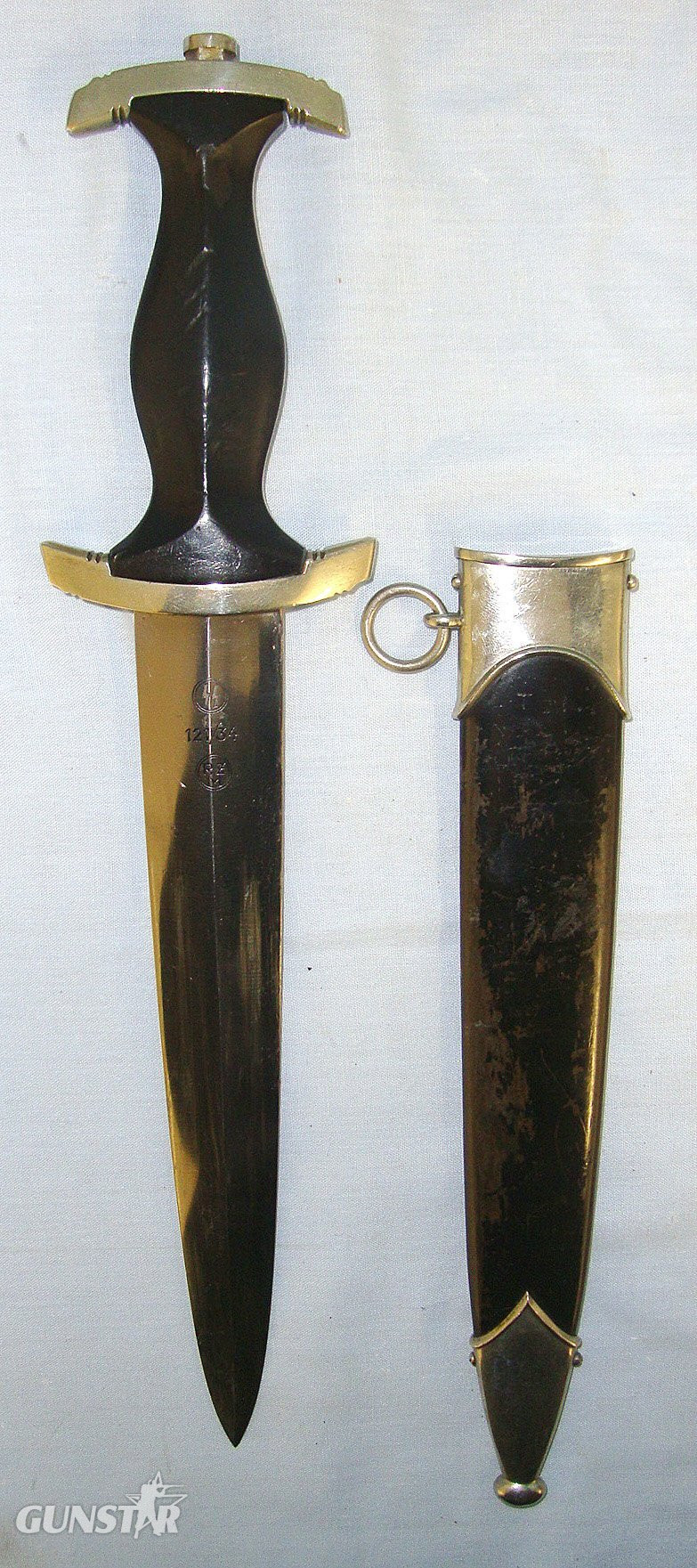  RARE**ORIGINAL**1934 Dated WW2 Era Nazi German RZM 121/34 1933 Pattern SS Man’s Dagger With SS Runes, Motto Etched Blade & Scabbard. Sn 23247  Dagger