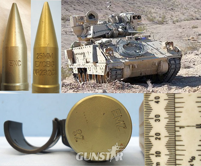 INERT DEACTIATED. Mint Dutch Made EMZ Headstamp 25mm (25x137) Dummy Drill M242 Bushmaster Round And Link For The U.S. Army M2/M3 series Bradley Fighting Vehicles. - O 1613 INERT DEACTIATED. Mint Dutch Made EMZ Headstamp 25mm (25x137) Dummy Drill M242 Bushmaster Round And Link For The U.S. Army M2/M3 series Bradley Fighting Vehicles. - O 1613  Other Ammunition