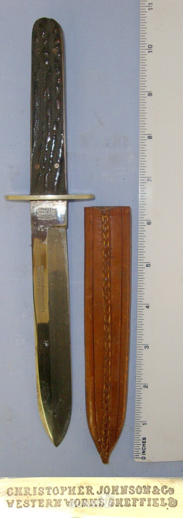 Victorian Christopher Johnson & Co Western Works Sheffield Spear Bowie Belt Dagger With Stag Antler Scales & Open Top Leather Scabbard. Sn 22965 Knive in 