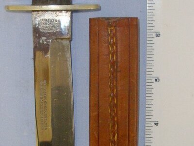Victorian Christopher Johnson & Co Western Works Sheffield Spear Bowie Belt Dagger With Stag Antler Scales & Open Top Leather Scabbard. Sn 22965 Knive