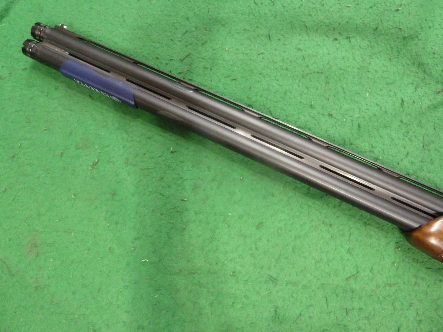 Beretta 694 Black DLC Over and Under 12 Bore/gauge