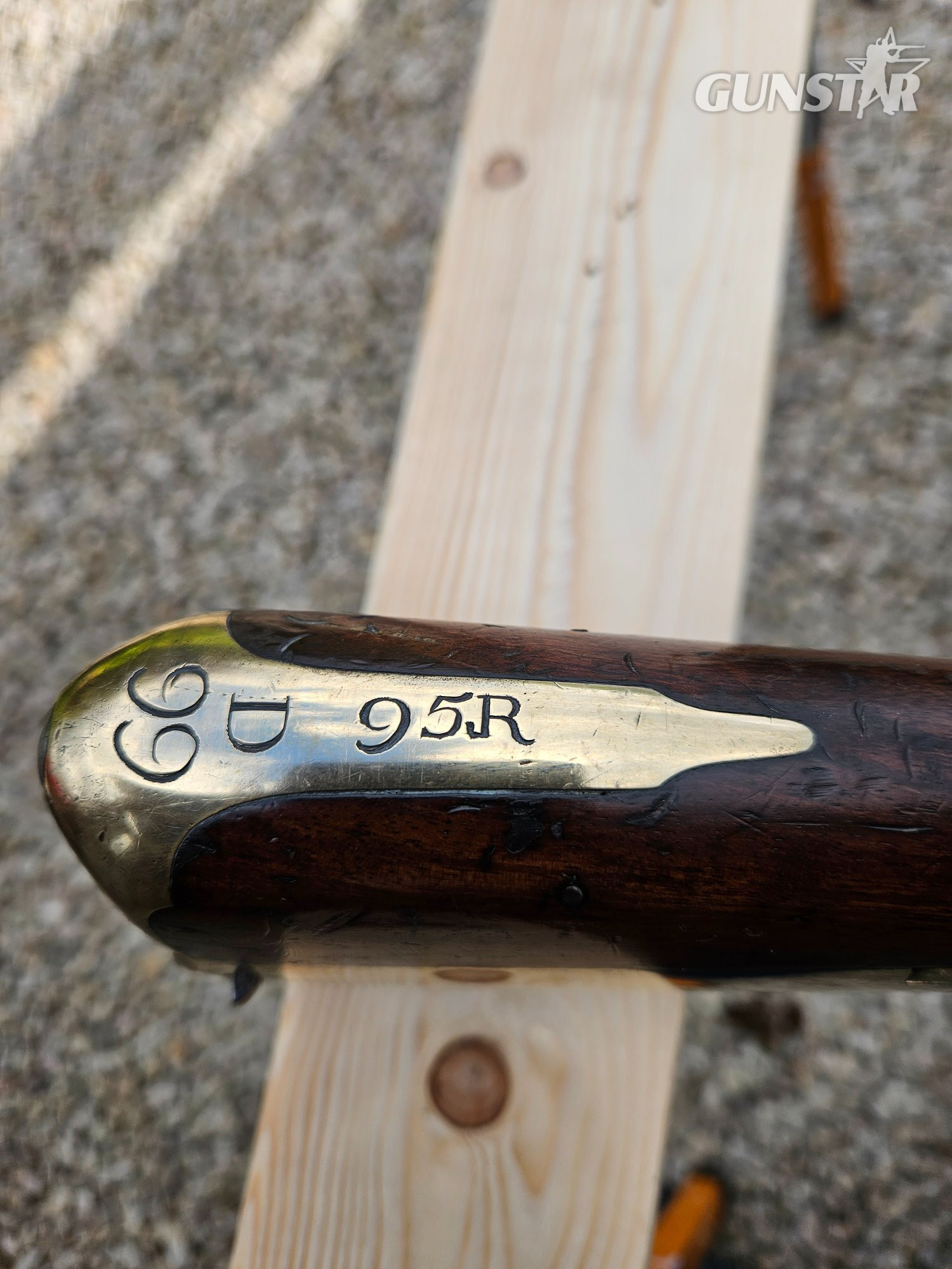 Baker Rifle (Rifle Shoppe Inc. USA) 0.62 Cal. 1776 British Rifle (Replica) Flintlock, Muzzleloader .62 Cal Muzzleloader Rifle
