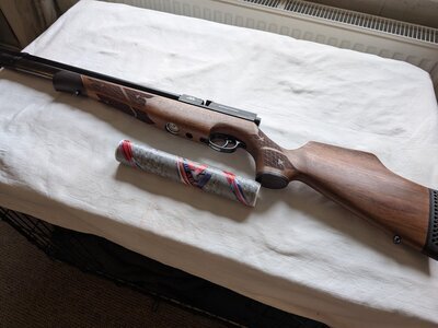 AIR ARMS, WEIHRAUCH AIR ARMS S510. WEIHRAUCH HW100 .22
