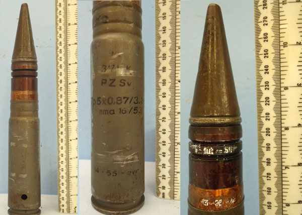  INERT DEACTIVATED. Russian 1955 Dated N 37 (37x155) Armour Piercing (AP) Aircraft Cannon Round. - O 1617 INERT DEACTIVATED. Russian 1955 Dated N 37 (37x155) Armour Piercing (AP) Aircraft Cannon Round. - O 1617  Other Ammunition