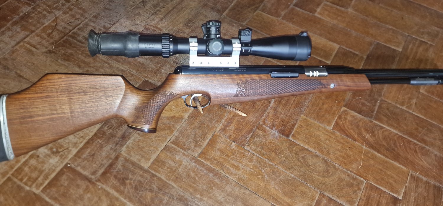 Air Arms TX200 Hunter Carbine .177 - {CATEGORY} in 