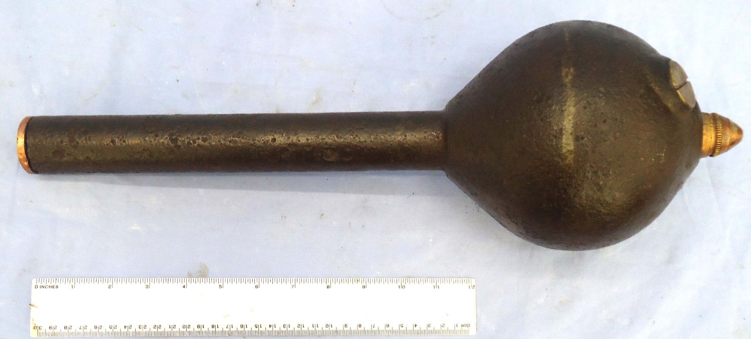 INERT DEACTIVATED. Extremely Rare, WW1 British Small Sized Vickers 1.59 Inch Toffee Apple Mortar. O 2331 INERT DEACTIVATED. Extremely Rare, WW1 British Small Sized Vickers 1.59 Inch Toffee Apple Mortar. O 2331 Various Other Ammunition - {CATEGORY} in 