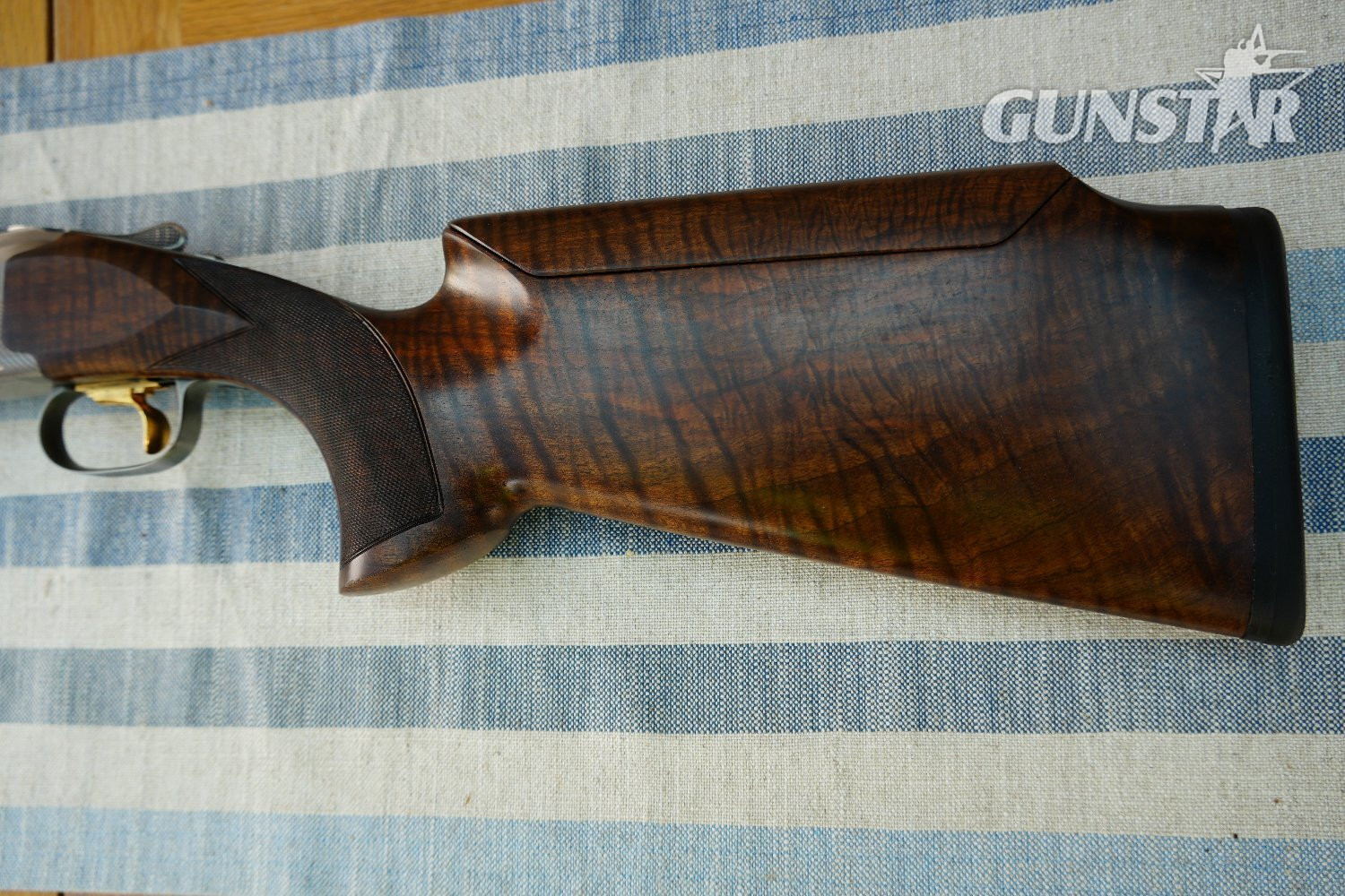 Browning B725 Pro Trap Over and Under 12 Bore/gauge