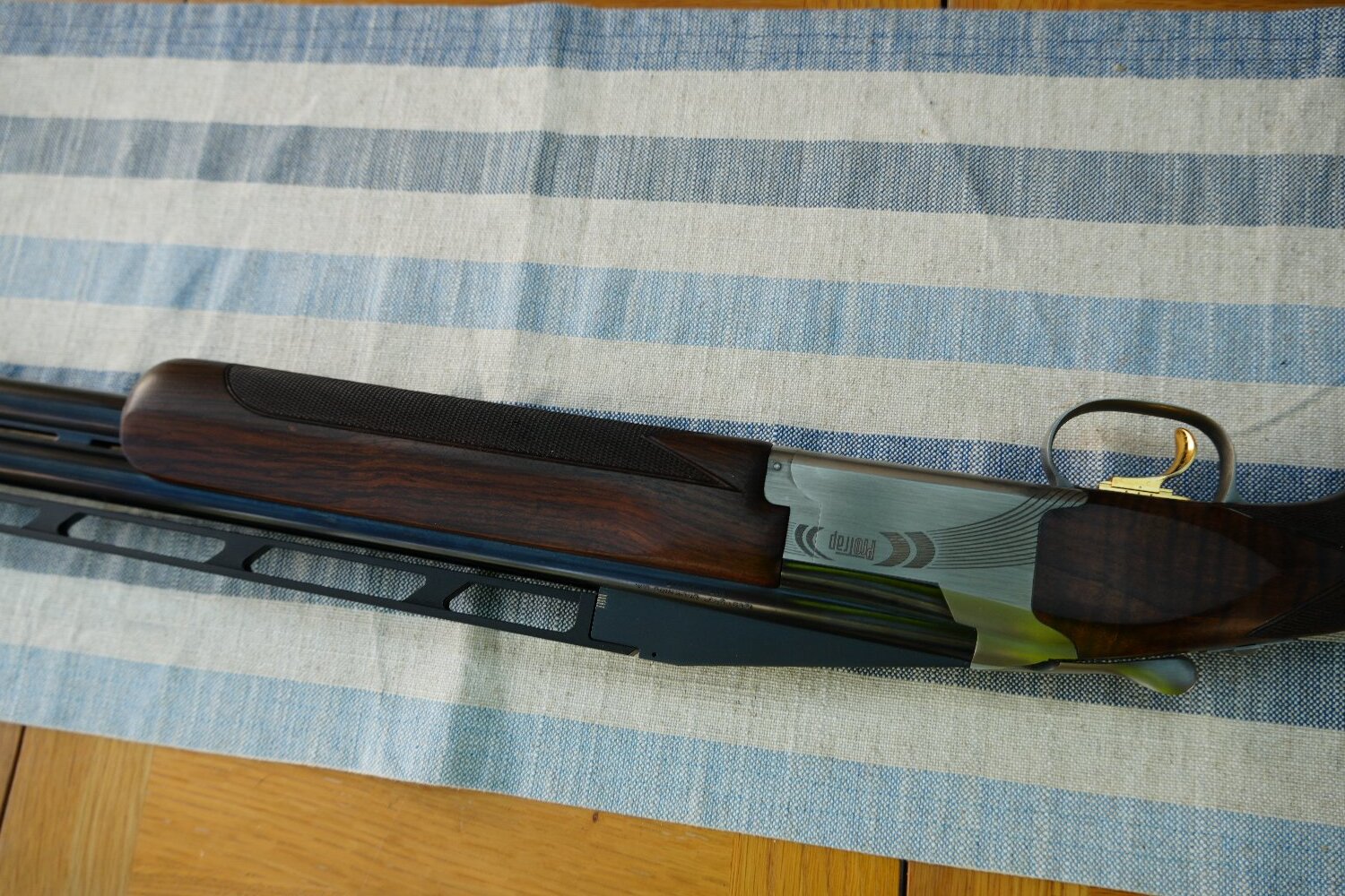 Browning B725 Pro Trap Over and Under 12 Bore/gauge - {CATEGORY}