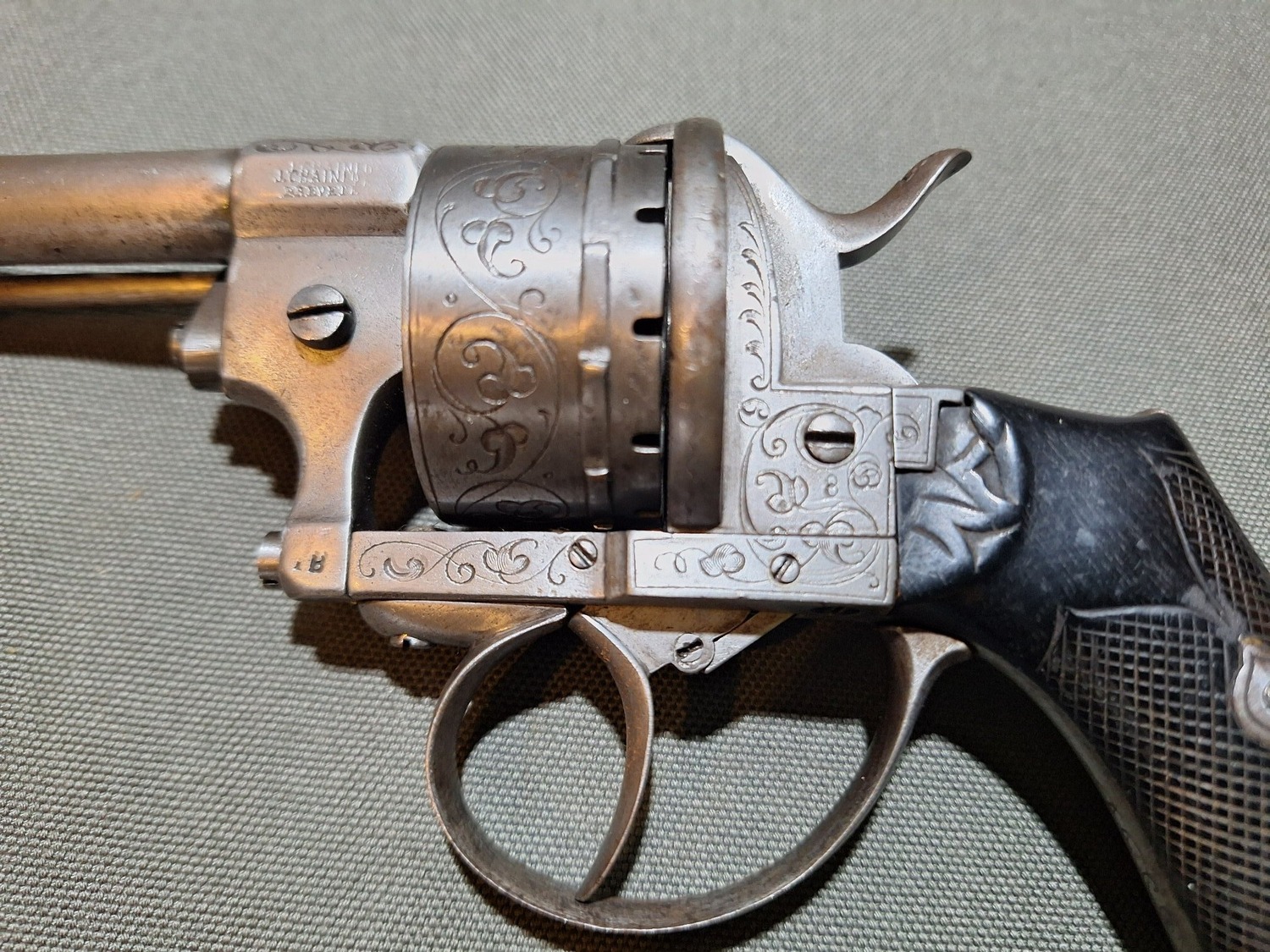 Chaineux 12 Shot Obsolete Revolver - {CATEGORY}