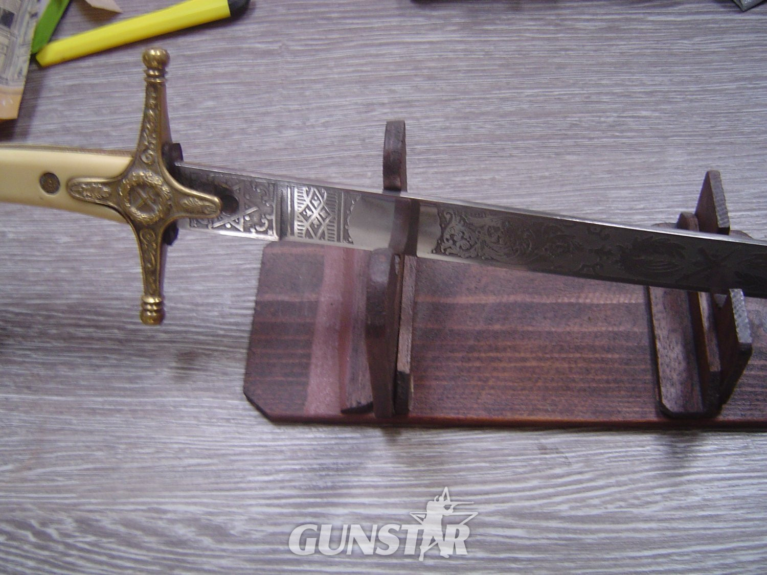 not known Sword - {CATEGORY} in 