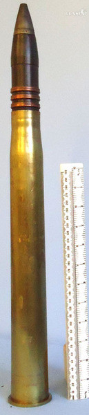 3.7cm SC/30 (37x380R) Round With An Unfired High Explosive Projectile INERT Unfired German WW2 3.7cm SC/30 (37x380R) Round With An Unfired High Explos Antique & Militaria