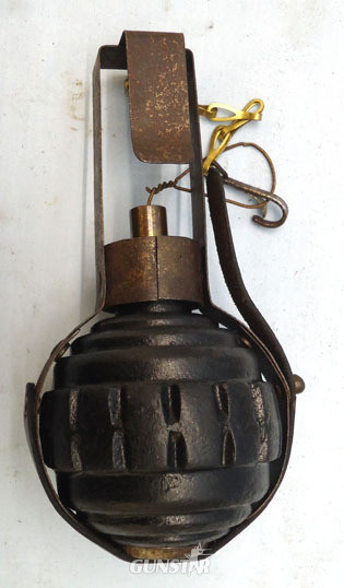 INERT DEACTIVATED. WW1 German Kugel Hand Grenade Model of 1915 Na And Original D INERT DEACTIVATED. WW1 German Kugel Hand Grenade Model of 1915 Na And Original D Antique & Militaria