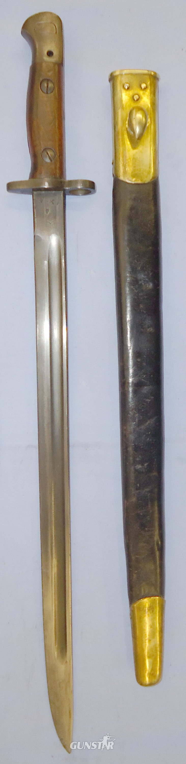 WWI Dated P1907 Bayonet with 2nd Pattern Scabbard with Brass Fittings by Wilkinson. BAYO 402. Bayonet in 