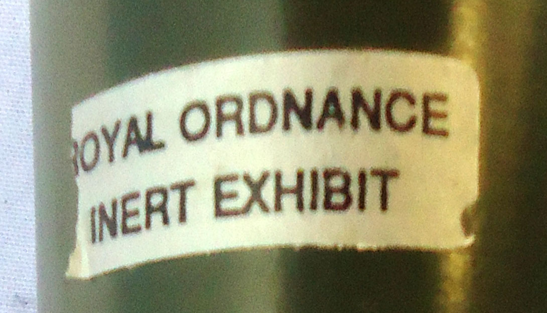 INERT DEACTIVATED. MINT. ‘Royal Ordnance Inert Exhibit’ Unfired British 51MM High Explosive (HE) Mortar. - O 2044 INERT DEACTIVATED. MINT. ‘Royal Ordnance Inert Exhibit’ Unfired British 51MM High Explosive (HE) Mortar. - O 2044  Other Ammunition - {CATEGORY} in 