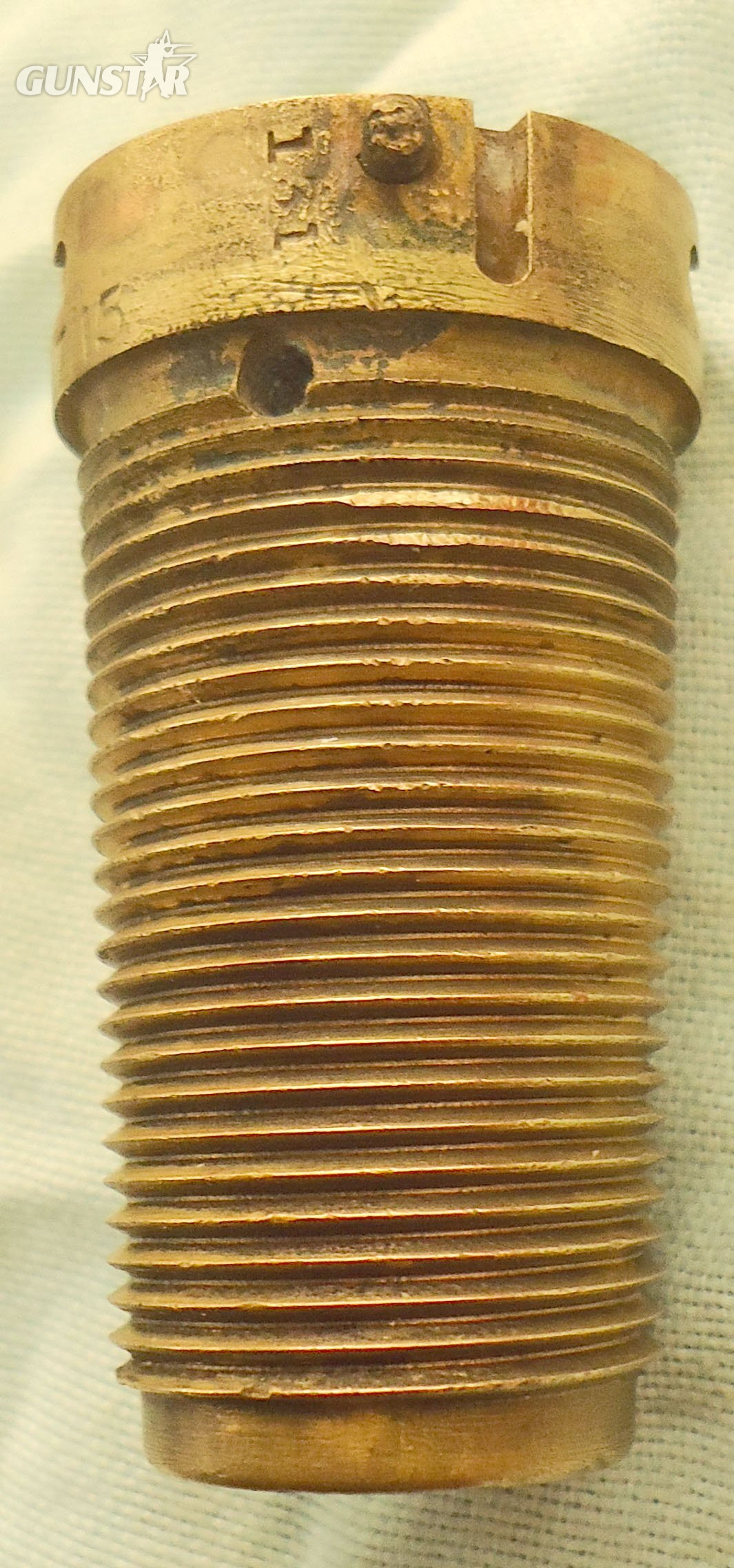 INERT DEACTIVATED. Rare, British, WW1, (1915 Dated), Unfired, British No 44 Mark II Percussion Nose Fuze & Transit Cap For High Explosive & Smoke Rounds. - O 2198 INERT DEACTIVATED. Rare, British, WW1, (1915 Dated), Unfired, British No 44 Mark II Percussion Nose Fuze & Transit Cap For High Explosive & Smoke Rounds. - O 2198  Other Ammunition 