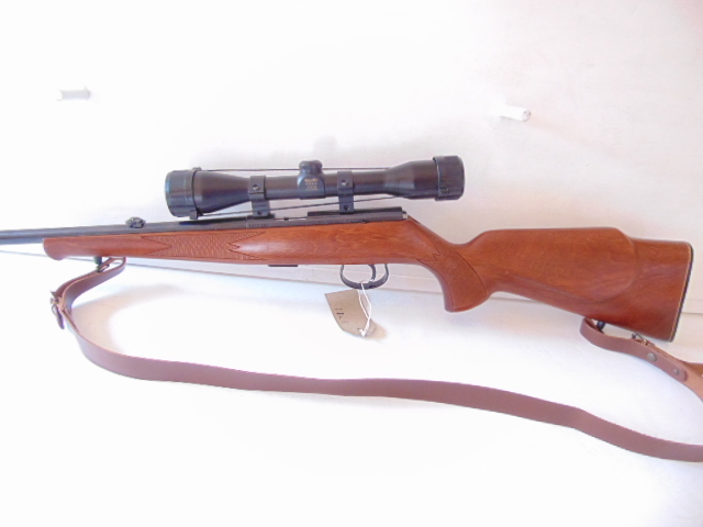 J.G. Anschütz 1415-1416 Bolt Action .22 Rifle - {CATEGORY}