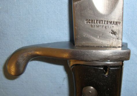  Schleutermann & Companie Remscheid-Hasten 1917-1918 2nd Pattern Imperial German  Bayonet