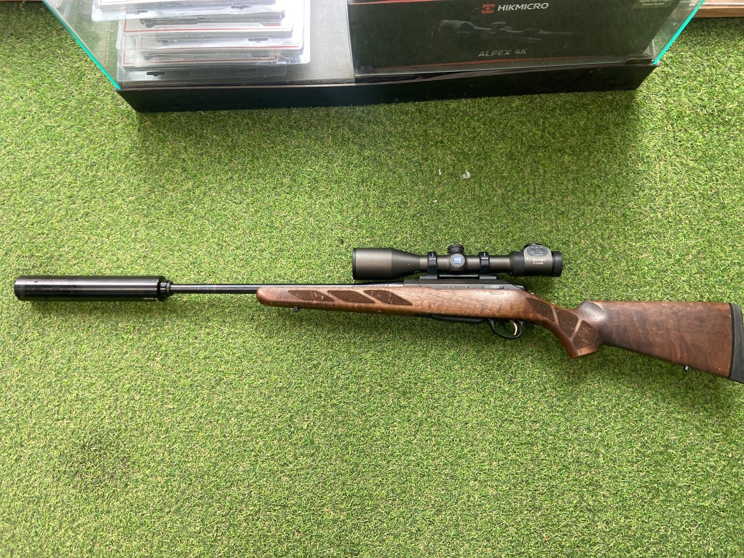 Tikka T3 Hunter Bolt Action .22-250 Remington Rifle