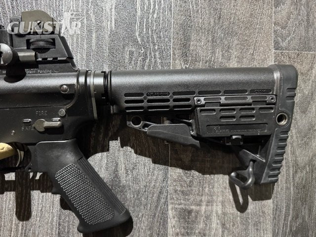 Southern Gun Co. Victor Arms V-22 Semi-Auto .22 Long Rifle (.22 LR) Rifle 