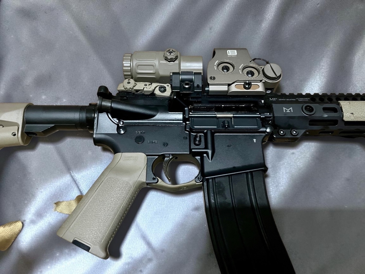  Guncraft M4 / AR15 Semi-Auto .22 Winchester Magnum Rimfire (.22 WMR) Rifle