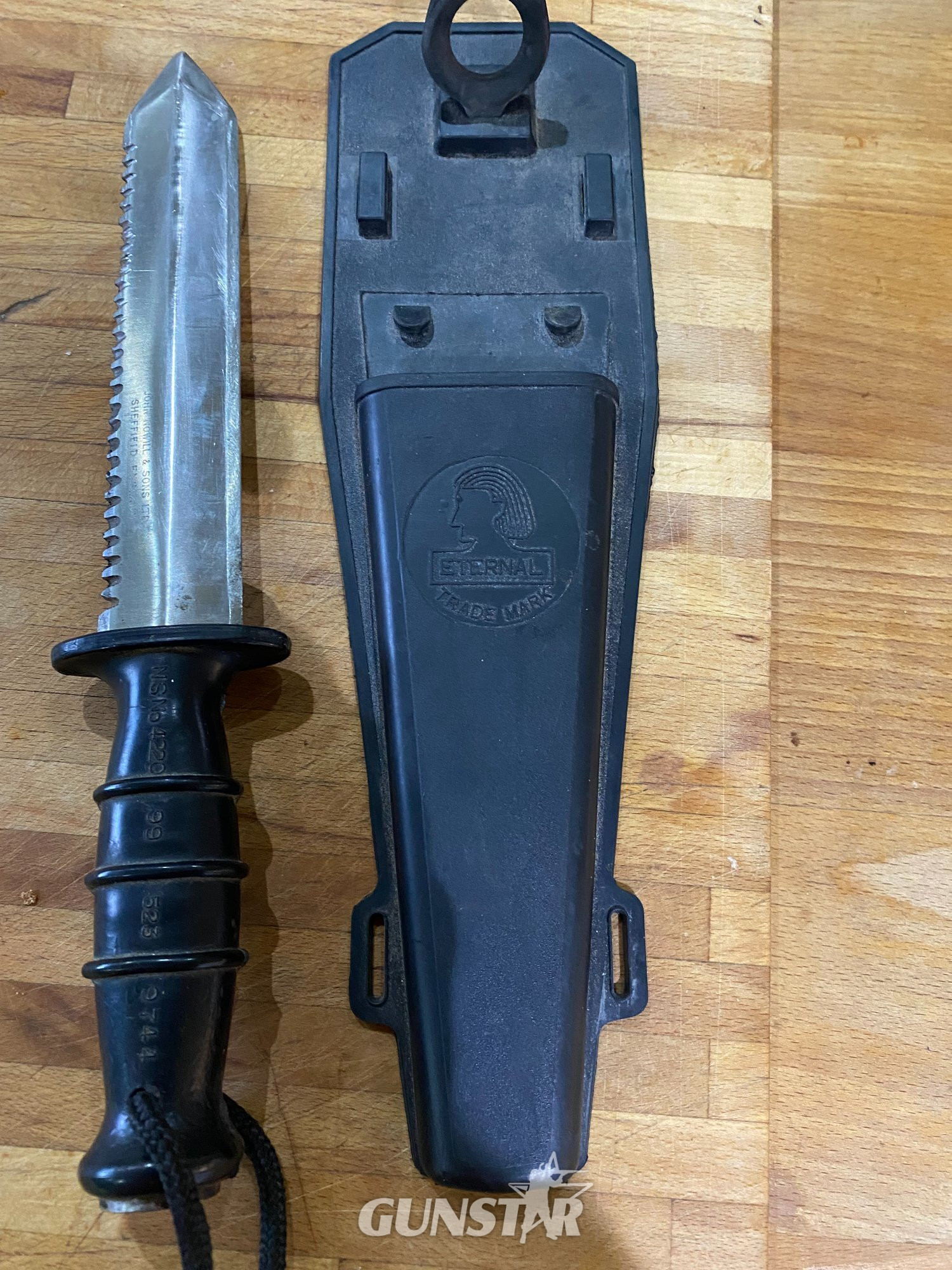 John Nowill & Sons Ltd Royal Navy divers knife with sheath Knive in 