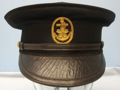 Japanese Naval Junior Officer's Visor Cap with Seaman's Badge. Japanese Naval Junior Officer's Visor Cap with Seaman's Badge. Clothing
