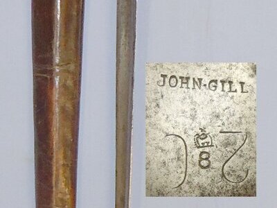 Original c1802-1805* 4” Socket Bayonet for the Brown Bess Muzzle Loading Flintlock Muskets and Scabbard by Manufacturer John Gill. BAYO 629. Bayonet